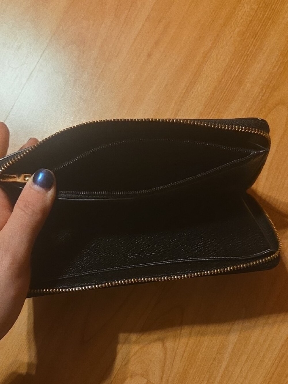 Coach Black Pebbled Leather Zip Wristlet Wallet with Gold Logo - Picture 5 of 5